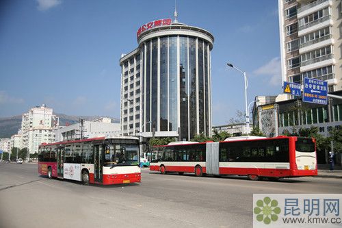 2400078.jpg 2400078.jpg